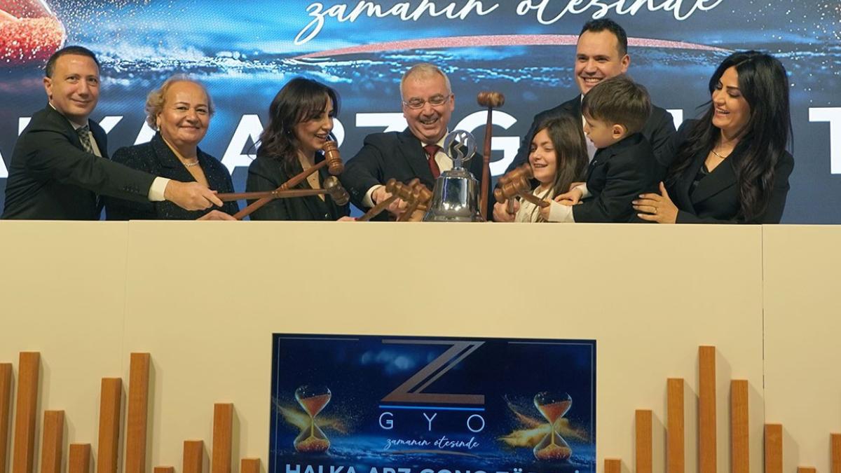 ZGYO Borsa İstanbul’da gongla işlem görmeye başladı 2 zgyo-borsa-istanbulda-gongla-islem-gormeye-basladi-j3KlNlws.jpg