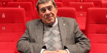 zihni-goktay-duserek-kalca-kemigini-kirdi-CtceGqfw.jpg