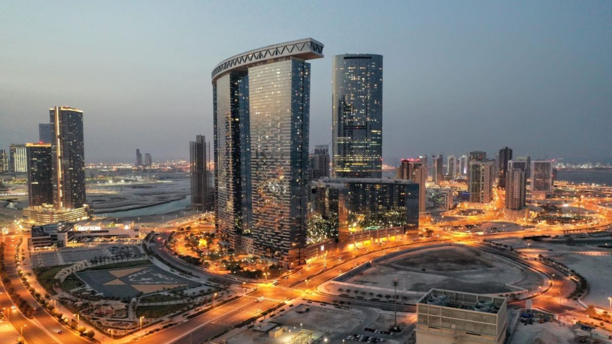 Abu Dabi’de Yabancı Yatırım Yüzde 13 Arttı Gayrimenkulde İşlem Hacmi 142 Milyar Dirheme Ulaştı 2 abu-dabide-yabanci-yatirim-yuzde-13-artti-gayrimenkulde-islem-hacmi-142-milyar-dirheme-ulasti-KlyDOkfR.jpg