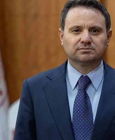 akin-gurlek-adalet-bakanligi-gorevine-atandi-ONIzgHxs.jpg