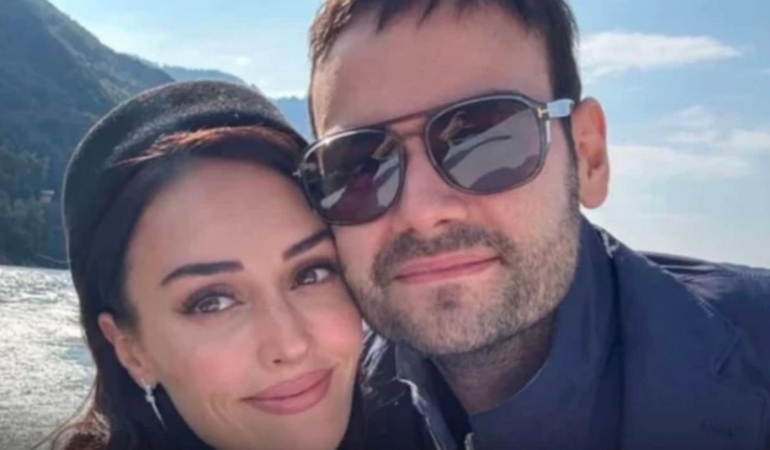 Esra Bilgiç ile Faruk Sabancı’dan Yaz İçin Çifte Düğün İddiası 1 esra-bilgic-ile-faruk-sabancidan-yaz-icin-cifte-dugun-iddiasi-YadA5lGy.jpg