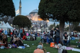 ramazan-2026-ne-zaman-basliyor-ilk-sahur-ve-iftar-saatleri-belli-oldu-fwlQSNL1.jpg