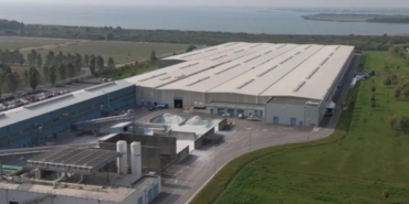 Şişecam’dan İtalya’da 25 Milyon Euroluk Hamle Avrupa’da Kaplamalı Cam Kapasitesi İkiye Katlandı 6 sisecamdan-italyada-25-milyon-euroluk-hamle-avrupada-kaplamali-cam-kapasitesi-ikiye-katlandi-BBajbI1j.jpg