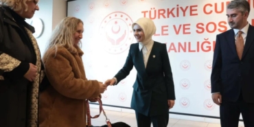 Bakan Göktaş personelle bayramlaştı birlik ve dayanışma vurgusu yaptı 9 bakan-goktas-personelle-bayramlasti-birlik-ve-dayanisma-vurgusu-yapti-bPk8aevj.jpg