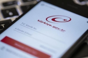 e-Devlet’e giriş yapılamıyor MSÜ sonuç yoğunluğu sistemi kilitledi 1 e-devlete-giris-yapilamiyor-msu-sonuc-yogunlugu-sistemi-kilitledi-gS5mA7qx.jpg