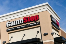 GameStop gelirleri düşüşte dijital dönüşüm baskısı büyüyor 2 gamestop-gelirleri-dususte-dijital-donusum-baskisi-buyuyor-sNhHQX99.jpg