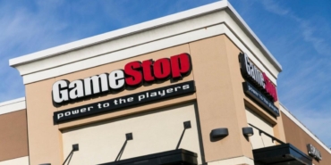 gamestop-gelirleri-dususte-dijital-donusum-baskisi-buyuyor-sNhHQX99.jpg