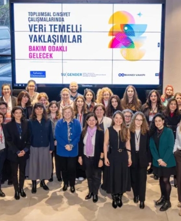 guler-sabanci-veri-temelli-donusum-cagrisi-yapti-esitlik-icin-ortak-akil-vurgusu-zfNHu8LV.jpg