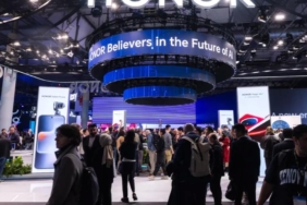 HONOR MWC 2026’da yapay zekâ vizyonu ve yeni cihazlarıyla 70’ten fazla ödül kazandı 1 honor-mwc-2026da-yapay-zek-vizyonu-ve-yeni-cihazlariyla-70ten-fazla-odul-kazandi-BnzATe4m.jpg