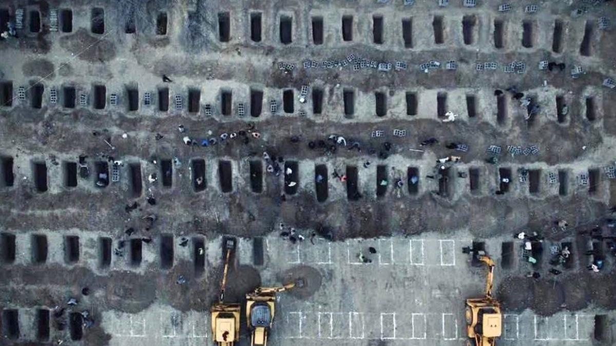 HRW raporu İran’daki okul saldırısını “yasa dışı” olarak nitelendirdi 2 hrw-raporu-irandaki-okul-saldirisini-yasa-disi-olarak-nitelendirdi-Nn69eG6R.jpg