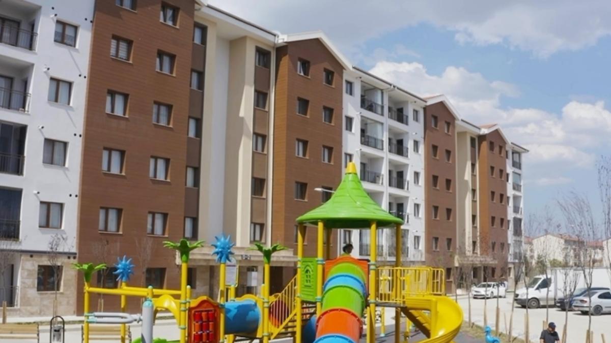 İstanbul TOKİ Kura Çekimi Ne Zaman Yapılacak? Gözler Mart Ayına Çevrildi 2 istanbul-toki-kura-cekimi-ne-zaman-yapilacak-gozler-mart-ayina-cevrildi-CwzTFLWg.jpg
