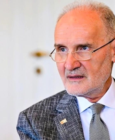 İTO Başkanı Avdagiç iş dünyasının önceliği Hürmüz Boğazı’nın yeniden açılması 2 ito-baskani-avdagic-is-dunyasinin-onceligi-hurmuz-bogazinin-yeniden-acilmasi-xdtxmZbg.jpg