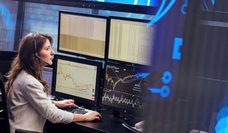 Jeopolitik Fırtına Piyasaları Sarstı: Altın Rekor Kırdı, Petrol 4 Yılın Zirvesinde 6 jeopolitik-firtina-piyasalari-sarsti-altin-rekor-kirdi-petrol-4-yilin-zirvesinde-FiiRwXjC.jpg