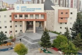 Kayseri’de yapay zekâ destekli vatandaş iletişim platformu devreye alındı 1 kayseride-yapay-zek-destekli-vatandas-iletisim-platformu-devreye-alindi-tYCxTUSu.jpg