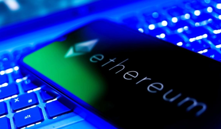 Kripto öncülerinden Erik Voorhees yeniden Ethereum topluyor 56 milyon dolarlık alım yaptı 1 kripto-onculerinden-erik-voorhees-yeniden-ethereum-topluyor-56-milyon-dolarlik-alim-yapti-jOCjQkmP.jpg
