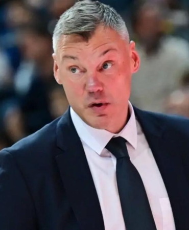 orta-dogu-gerilimi-spor-dunyasini-da-vurdu-saras-jasikevicius-dubaide-mahsur-kaldi-bWWEckvK.jpg