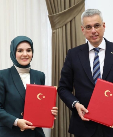 Sağlık ve Sosyal Hizmetleri Aynı Çatı Altında: Bölgesel İrtibat Birimleri ile Hizmete Erişim Artıyor 5 saglik-ve-sosyal-hizmetleri-ayni-cati-altinda-bolgesel-irtibat-birimleri-ile-hizmete-erisim-artiyor-JXnt5pCy.jpg