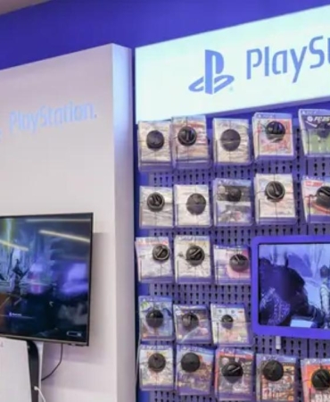 Sony İngiltere’de PlayStation Store tekel iddiasıyla 2 milyar sterlinlik davayla karşı karşıya 23 sony-ingilterede-playstation-store-tekel-iddiasiyla-2-milyar-sterlinlik-davayla-karsi-karsiya-UAfhNCp1.jpg