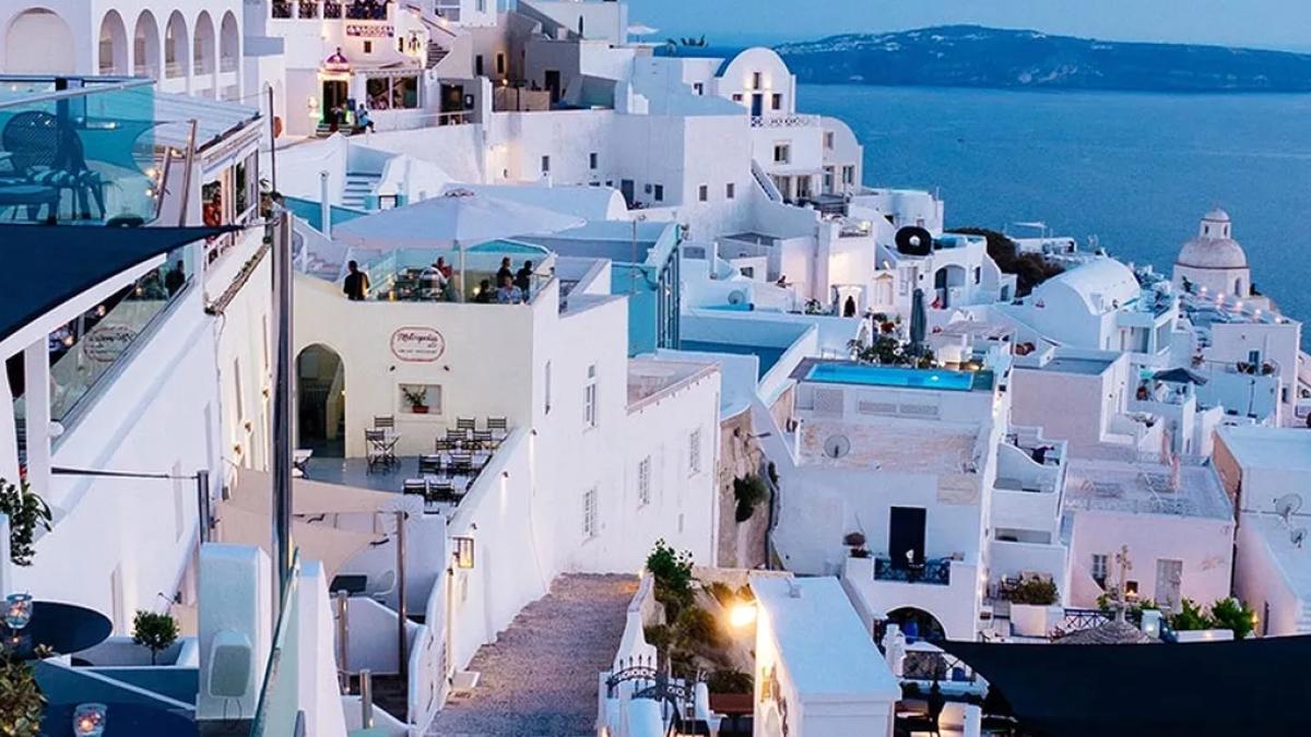 Türk yatırımcı Yunanistan Golden Visa programında ikinci sıraya yükseldi 2 turk-yatirimci-yunanistan-golden-visa-programinda-ikinci-siraya-yukseldi-7rE5vZXc.jpg