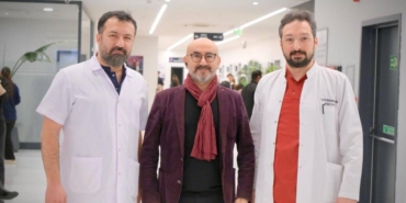 uzmanlardan-uyari-meme-kanserinde-erken-tani-hayat-kurtariyor-uj65fDw5.jpg