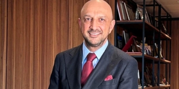 Artemis Halı’dan sektörde oyun değiştiren hamle doğrudan satış modeline geçti 1 artemis-halidan-sektorde-oyun-degistiren-hamle-dogrudan-satis-modeline-gecti-W1M6LA3g.jpg