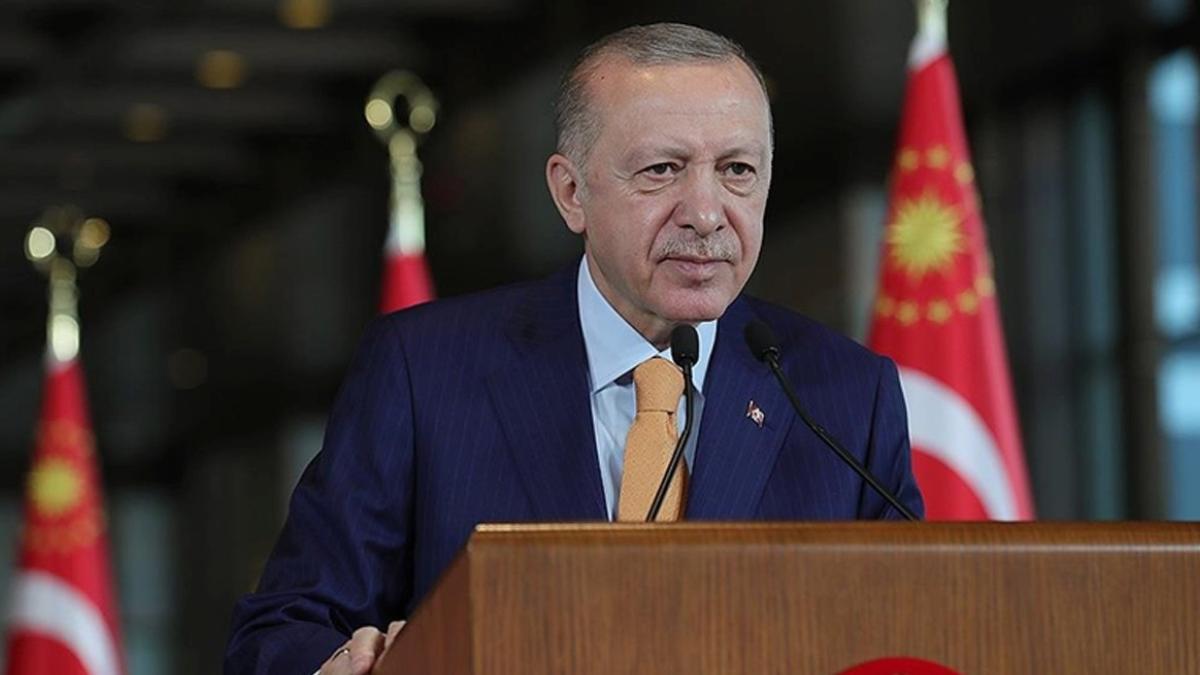 Erdoğan erken seçim tartışmalarına kapıyı kapattı Türkiye’nin gündemi ekonomi ve istikrar 2 erdogan-erken-secim-tartismalarina-kapiyi-kapatti-turkiyenin-gundemi-ekonomi-ve-istikrar-KamzHlnf.jpg