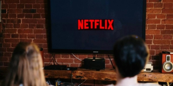 Netflix’e İtalya’da şok karar fiyatlar düşürülecek abonelere geri ödeme yapılacak