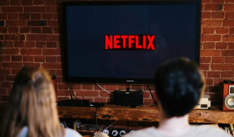 Netflix’e İtalya’da şok karar fiyatlar düşürülecek abonelere geri ödeme yapılacak 1 netflixe-italyada-sok-karar-fiyatlar-dusurulecek-abonelere-geri-odeme-yapilacak-WVOi5NDL.jpg