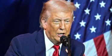 Trump diplomasiye kapıyı açık bırakıyor İran için askeri karar kritik saatlerde 10 trump-diplomasiye-kapiyi-acik-birakiyor-iran-icin-askeri-karar-kritik-saatlerde-sCme6Umj.jpg