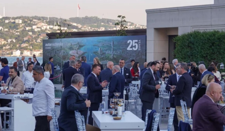 automechanika-istanbul-2026-sektorun-donusumune-yon-veriyor-WyHiAHpu.jpg