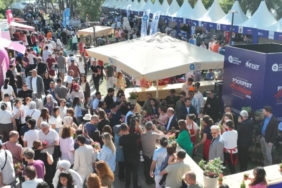 Foodfest Antalya’ya Yoğun İlgi Mehmet Yalçınkaya ve Ünlü Şefler Gastronomi Şöleni Yaşattı 3 foodfest-antalyaya-yogun-ilgi-mehmet-yalcinkaya-ve-unlu-sefler-gastronomi-soleni-yasatti-zu79svEa.jpg