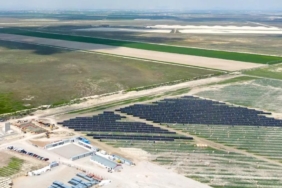 Girişim Elektrik’ten Konya’ya 92,40 MWp’lik Dev GES Yatırımı 3 girisim-elektrikten-konyaya-9240-mwplik-dev-ges-yatirimi-Iu7GUHtH.jpg