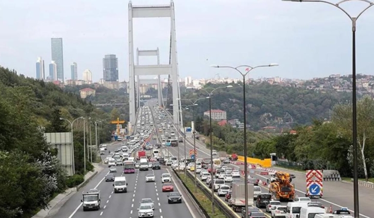 Kurban Bayramı’nda Köprüler, Otoyollar ve Toplu Taşıma Ücretsiz Olacak 1 kurban-bayraminda-kopruler-otoyollar-ve-toplu-tasima-ucretsiz-olacak-Lncc7qUS.jpg
