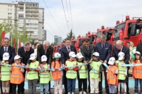 Orman Yangınlarıyla Mücadelede Yeni Dönem OGM 101 Yeni Aracı Görev Yerlerine Uğurladı 1 orman-yanginlariyla-mucadelede-yeni-donem-ogm-101-yeni-araci-gorev-yerlerine-ugurladi-CafOWa4V.jpg
