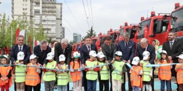 Orman Yangınlarıyla Mücadelede Yeni Dönem OGM 101 Yeni Aracı Görev Yerlerine Uğurladı 2 orman-yanginlariyla-mucadelede-yeni-donem-ogm-101-yeni-araci-gorev-yerlerine-ugurladi-CafOWa4V.jpg