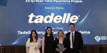 tadelle-ve-sarelleye-business-honors-awardsta-cifte-odul-4WCBFA77.jpg