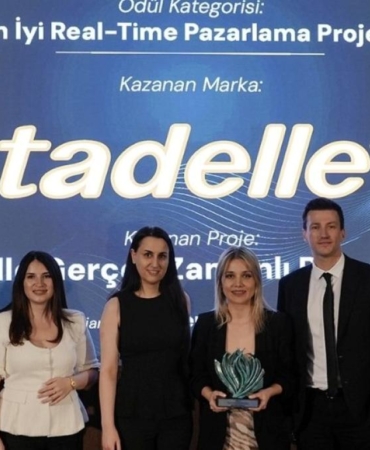 tadelle-ve-sarelleye-business-honors-awardsta-cifte-odul-4WCBFA77.jpg