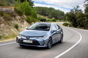 Toyota'nın 2027 İçin Net Kar ve Gelir Tahmini: Küresel Talepler ve Maliyet Baskılarıyla Zorlu Yol 3 toyotanin-2027-icin-net-kar-ve-gelir-tahmini-kuresel-talepler-ve-maliyet-baskilariyla-zorlu-9A5TmsUH.jpg