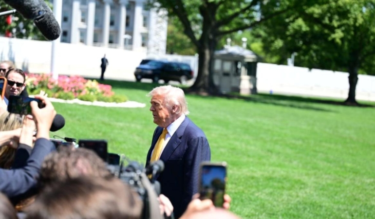 Trump’tan İran Mesajı “Ya Anlaşma Yapacaklar Ya da Bu İşi Bitireceğiz” 1 trumptan-iran-mesaji-ya-anlasma-yapacaklar-ya-da-bu-isi-bitirecegiz-9vbOSe5W.jpg