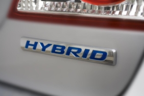 Türkiye’de İlk Dört Ayda Elektrikli ve Hibrit Otomobil Satışları Pazarda Yol Gösterdi 4 turkiyede-ilk-dort-ayda-elektrikli-ve-hibrit-otomobil-satislari-pazarda-yol-gosterdi-dvN1qbkS.jpg