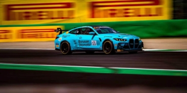 borusan-otomotiv-motorsport-piste-damga-vurdu-OzAPvSzm.jpg
