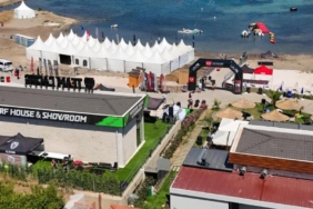 İzeltaş Dünya Motosurf Şampiyonası Çeşme’de Başladı 3 izeltas-dunya-motosurf-sampiyonasi-cesmede-basladi-vv3kKQI7.jpg