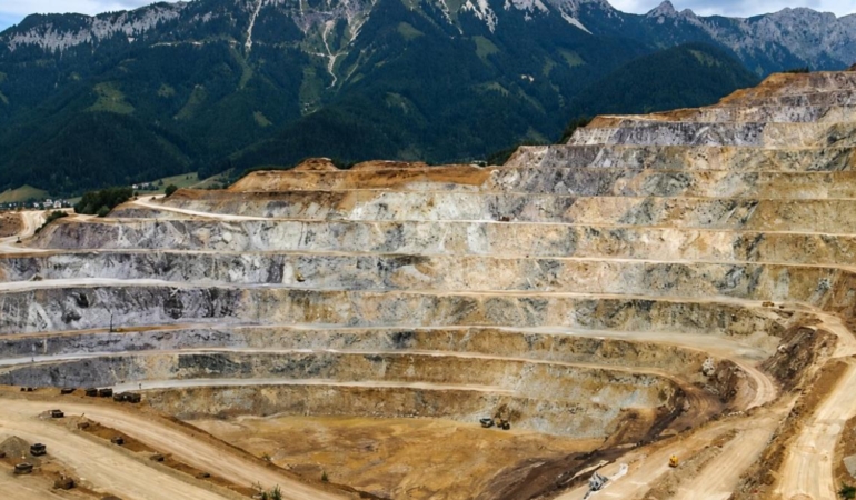 ozbekistan-kritik-minerallerde-kuresel-oyuncu-olmayi-hedefliyor-2E7N9qvk.jpg