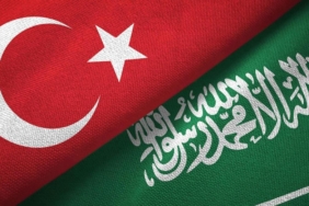 Türkiye ile Suudi Arabistan Arasında Vize Muafiyeti Anlaşması Yürürlüğe Girdi 1 turkiye-ile-suudi-arabistan-arasinda-vize-muafiyeti-anlasmasi-yururluge-girdi-dWmy5qax.jpg