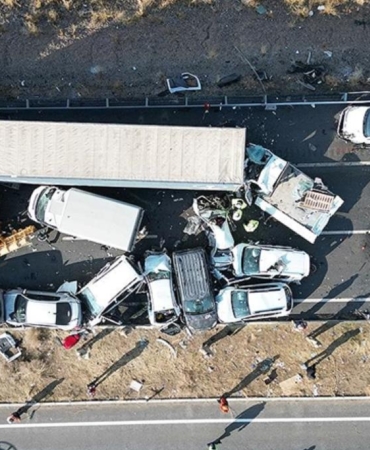 Türkiye Trafik Sigortası ve Özel Emeklilik Düzenlemesini Yeniden Ele Aldı: Değişiklikler ve Uygulama Noktaları 2 turkiye-trafik-sigortasi-ve-ozel-emeklilik-duzenlemesini-yeniden-ele-aldi-degisiklikler-ve-uygulama-noktalari-v2Yx1pzq.jpg