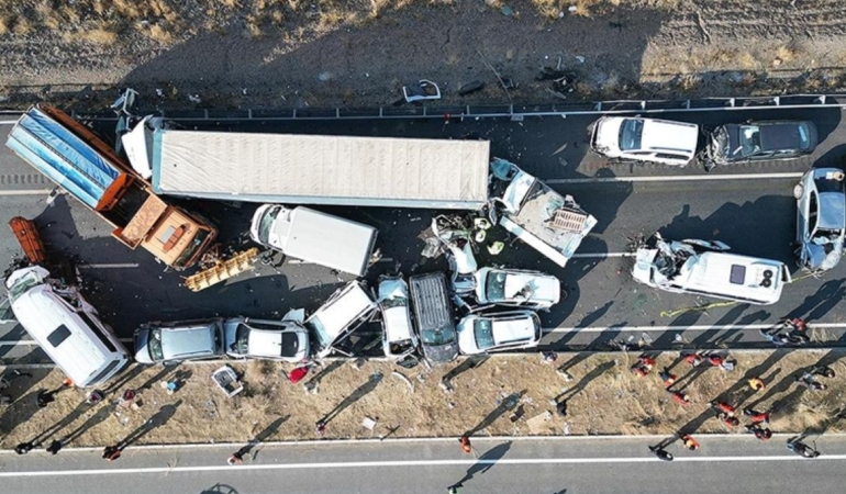 turkiye-trafik-sigortasi-ve-ozel-emeklilik-duzenlemesini-yeniden-ele-aldi-degisiklikler-ve-uygulama-noktalari-v2Yx1pzq.jpg
