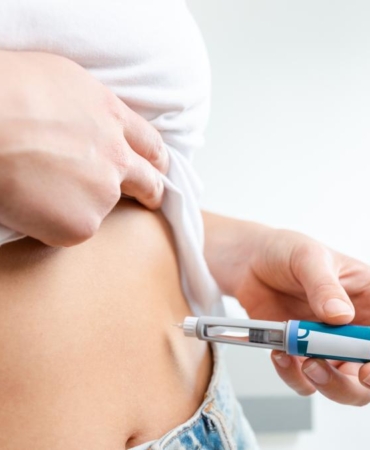 Türkiye’de Estetik Takıntısı ve Bağımlılık Tehlikesi: Protein Tozları, Hormonlar ve Zayıflama İğneleri 7 turkiyede-estetik-takintisi-ve-bagimlilik-tehlikesi-protein-tozlari-hormonlar-ve-zayiflama-igneleri-NwTF3iFV.jpg