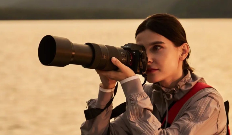 sony-fe-100-400mm-f56-8-oss-super-telefoto-zoom-lensini-tanitti-IwdeN2eG.jpg