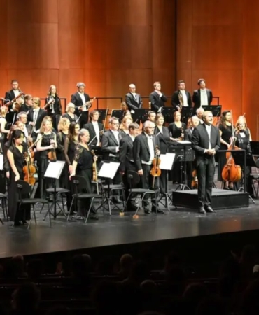 İstanbul Kültür Yolu Festivali Royal Philharmonic Orchestra Konserleriyle Başladı 16 istanbul-kultur-yolu-festivali-royal-philharmonic-orchestra-konserleriyle-basladi-cPiI4y8v.jpg