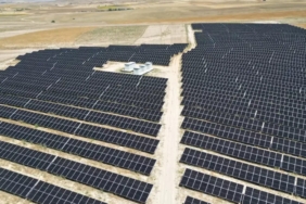 CW Enerji Aksaray’da 5,5 MW’lık Güneş Enerjisi Santralini Tamamladı 1 cw-enerji-aksarayda-55-mwlik-gunes-enerjisi-santralini-tamamladi-9InvcSkA.jpg